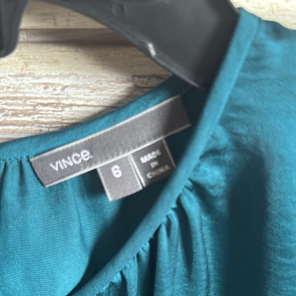 Vince emerald green long sleeve blouse w/split front drape jewel tone - Picture 2 of 7